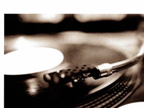 Escuchando en el viento.