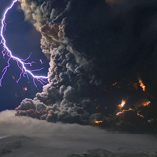 Erupcion del volcan eyjafjallajokul