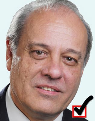 EL 24 DE JULIO - PEIRONE INTENDENTE - GRAMAGLIA CONCEJAL - SOMOS LA OPCION