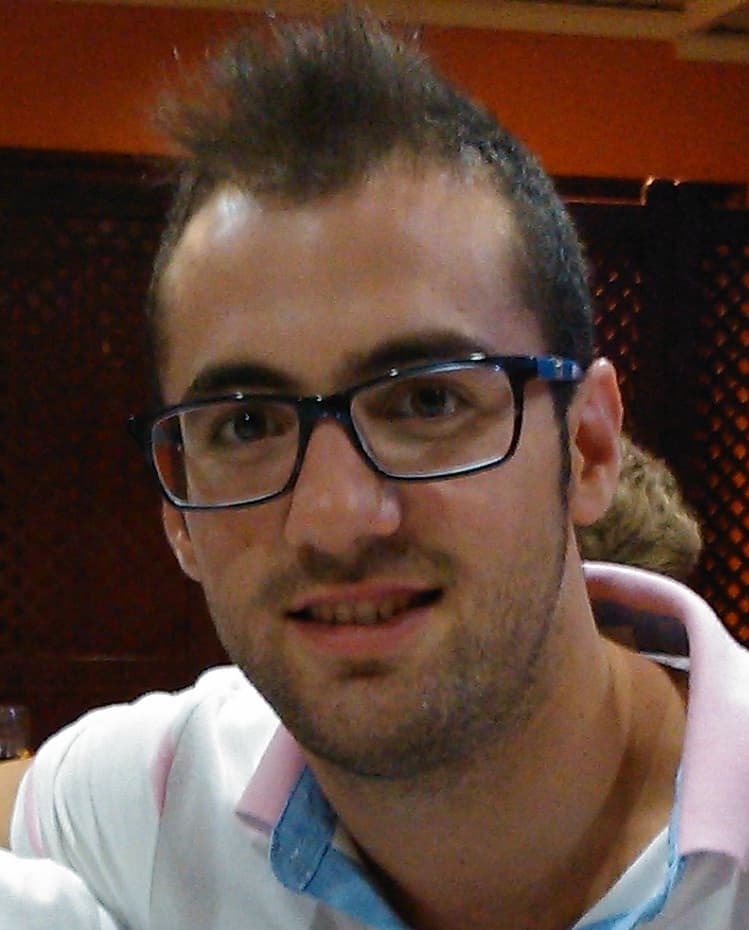 Canción "yo tengo un tick"