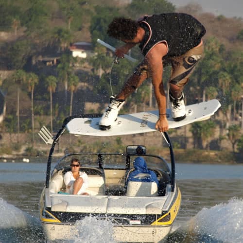 Teques: El Lago de los Jóvenes