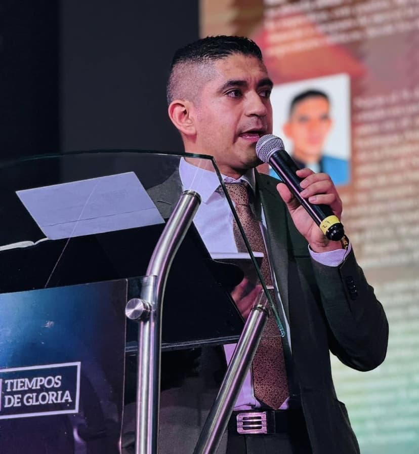 Pastor, Jairo Araujo
